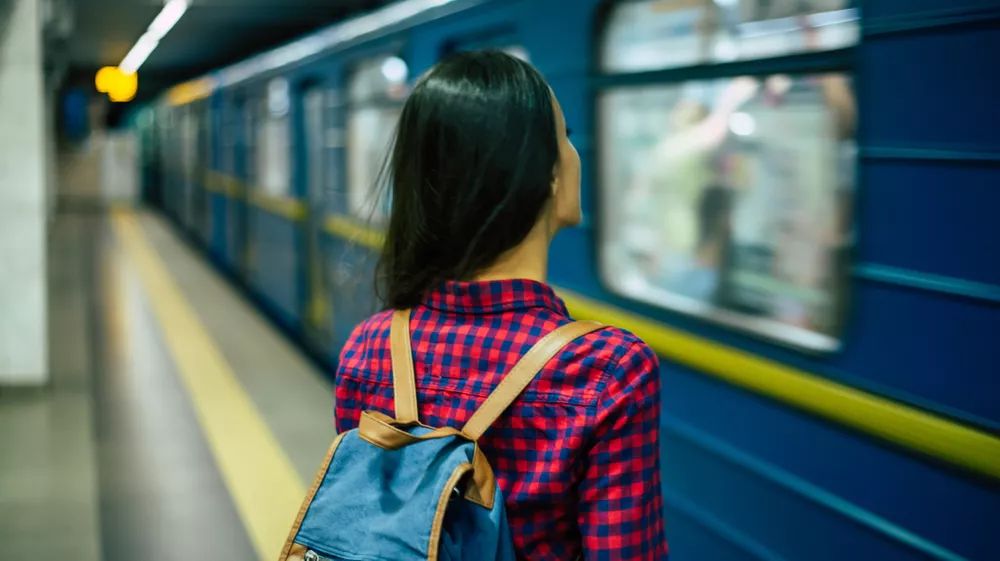 她是个女孩,吃了伟哥 10 年