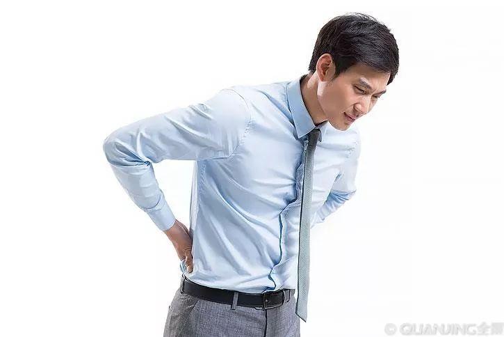 强直性脊柱炎白天站久了腰疼