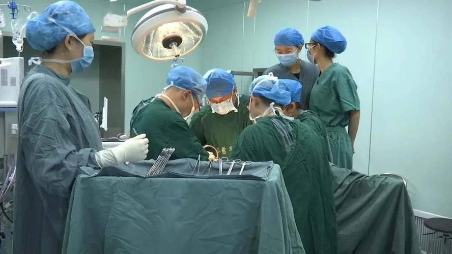 东直门医院治疗溃疡性结肠炎