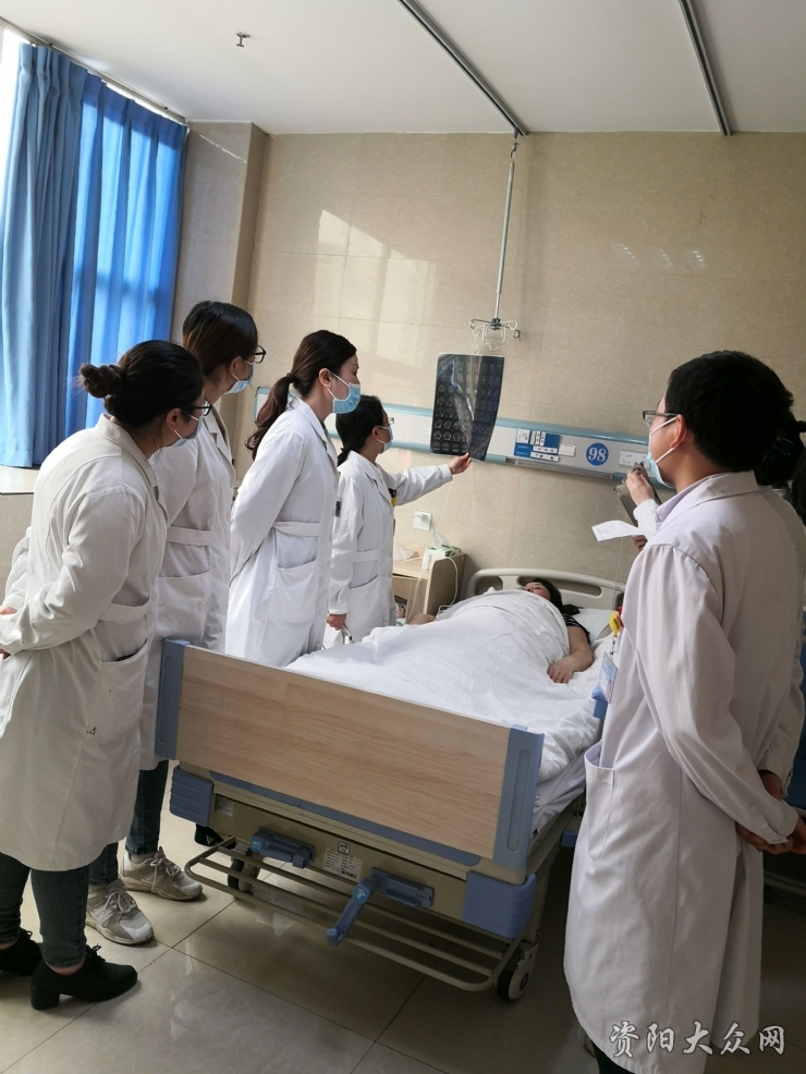 舒尼替尼 胸腺癌_肺腺癌吉非替尼治疗肺癌_肺鳞癌和腺癌哪个更严重