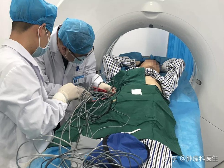 贝伐珠单抗是化疗药吗_贝伐珠单抗能使肿瘤缩小吗_贝伐珠单抗注射液